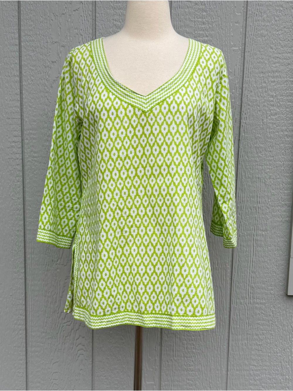 Gretchen Scott Designs Lime Green and White V-Neck Batik Tunic S